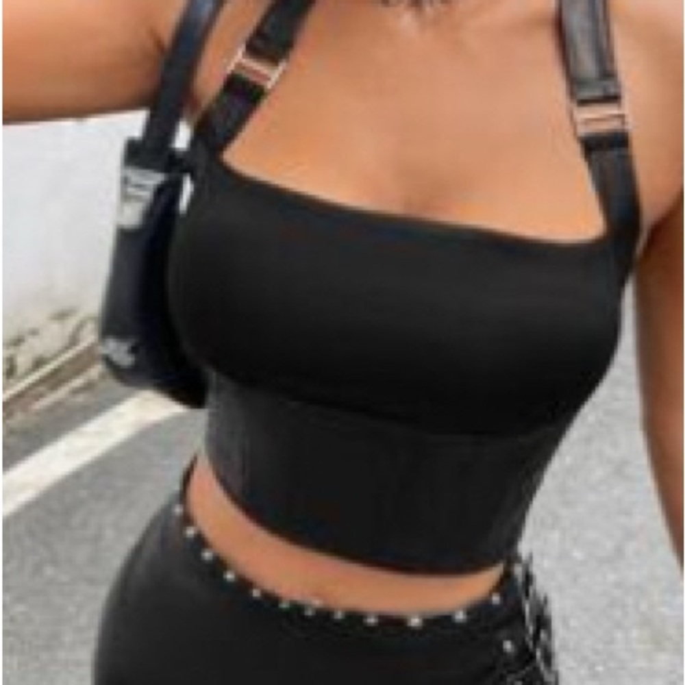 Black Strappy Crop Top
